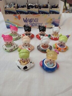 Yoyo Wander Universe Blindbox Miniso